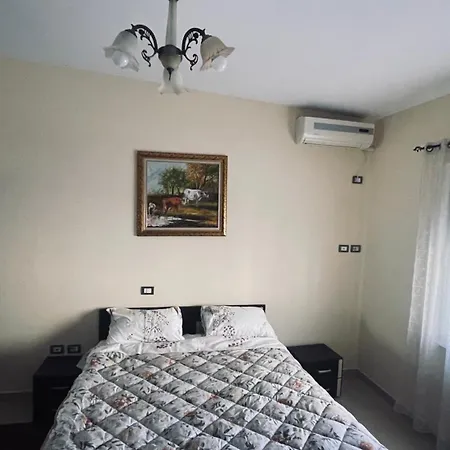 Sheshi Wilson Apartamnet Apartmán